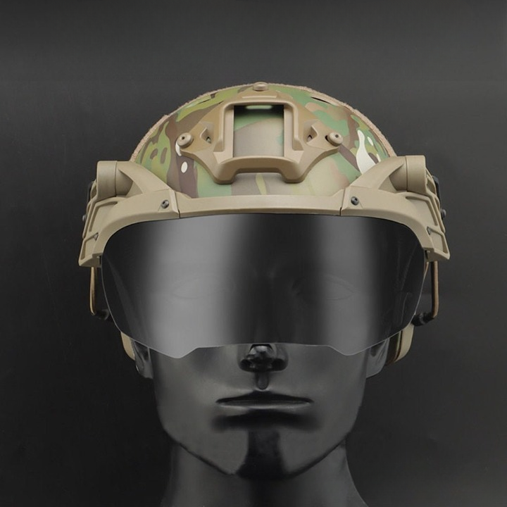 Casco militar Fast Panther con gafas abatibles